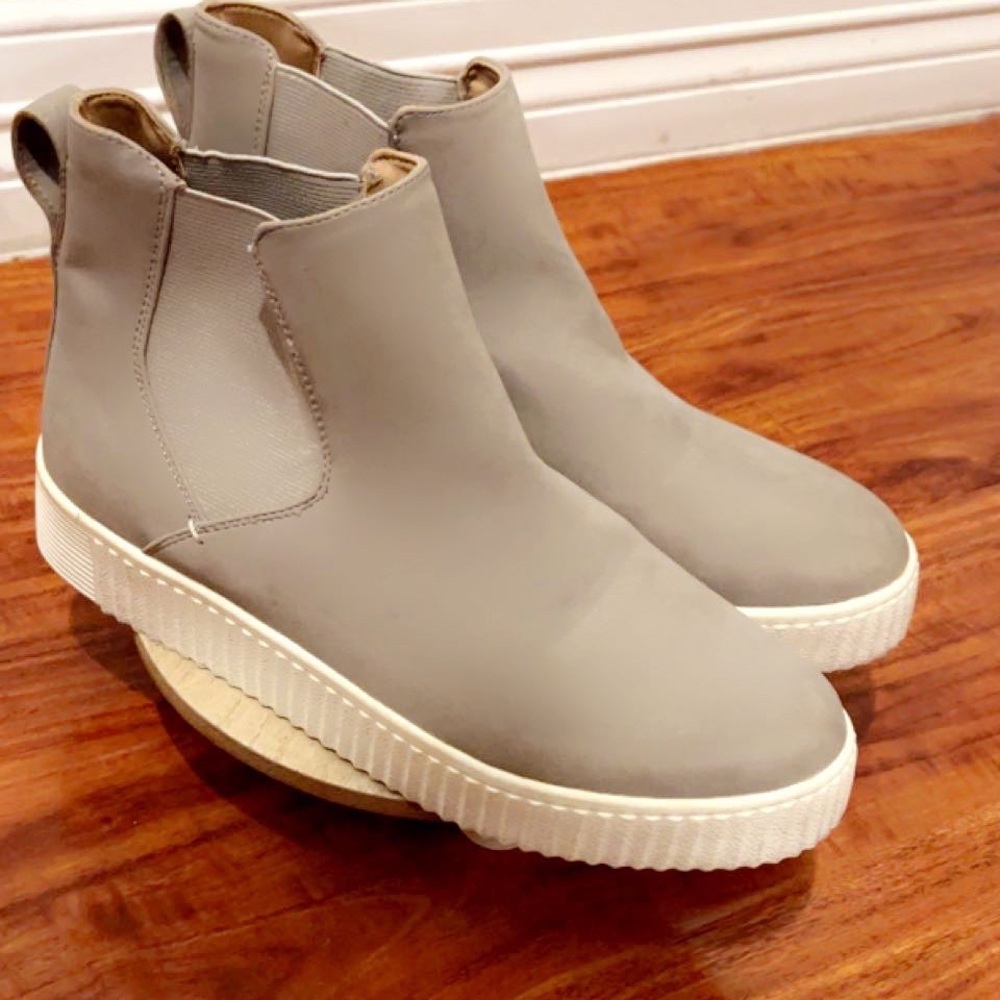 SUSINA shoe size 8.5 tan